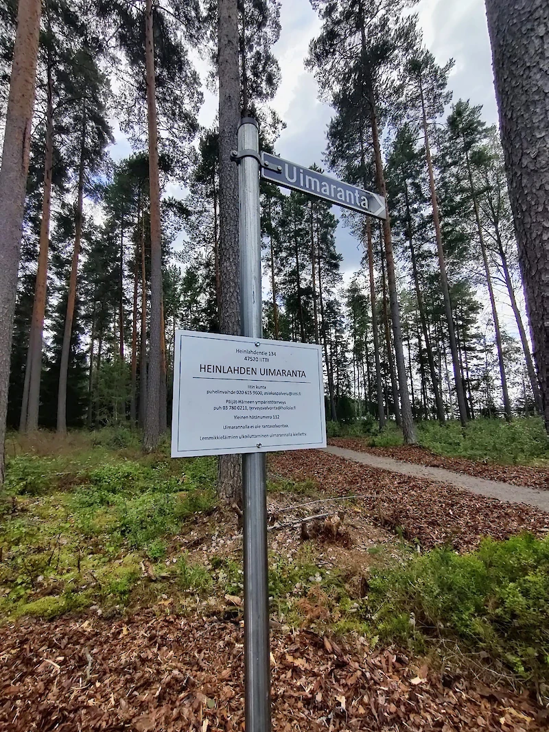 Yksi kunnan viime vuoden investointikohteista oli Heinlahden uimaranta, joka valmistui elokuussa. (Kuva: Iitin kunta.)
