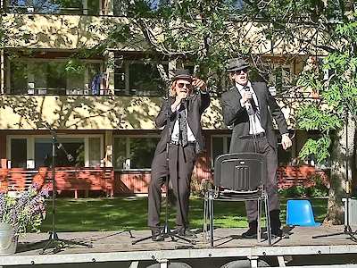 Festareiden päätösnumerosta vastasi Blues Brothers eli Arttu ja Antti Tuominen. (Kuva: Pauli Similä.)