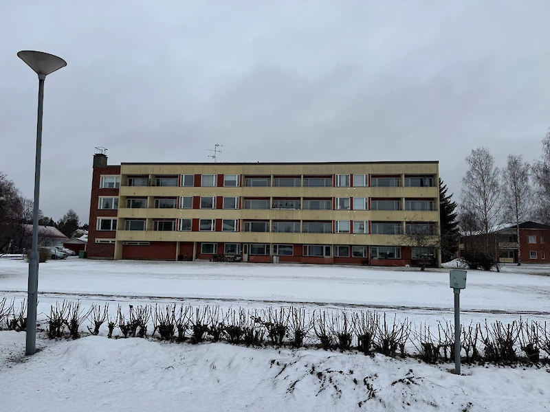 Ravikuja 2 menee purkuun.