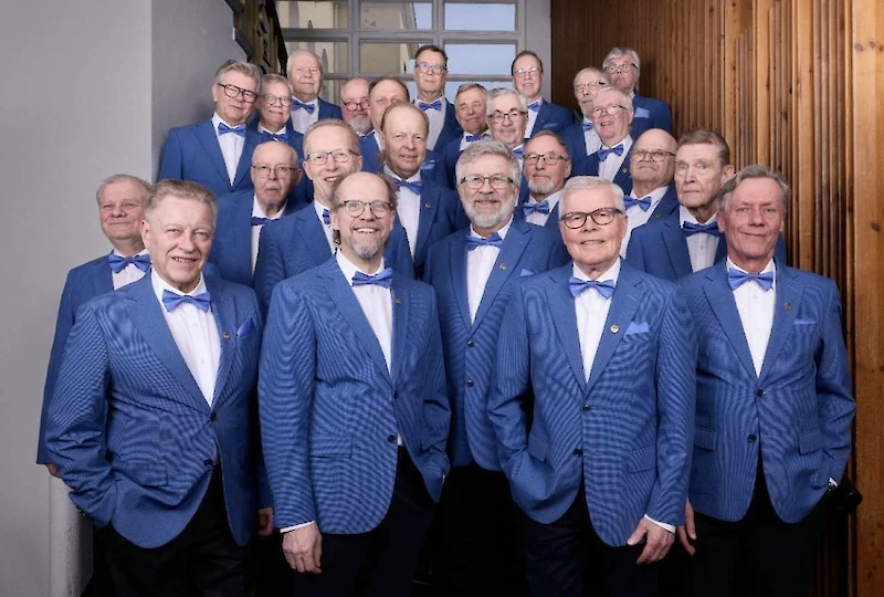 Myllykosken Metallimiesten kuoro.