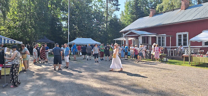 Kasiniemen kyläpäivät 2025. (Kuva: Marketta Kannisto)