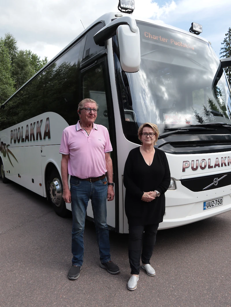 Veli-Matti Puolakka ja Satu Puolakka-Lantta työskentelevät isänsä perustamassa matkailuyrityksessä.
