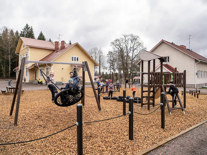 Kyläpäivässä pääsee tutustumaan Vuolenkosken kouluun ja päiväkotiin. (Kuva: Juha Tanhua)