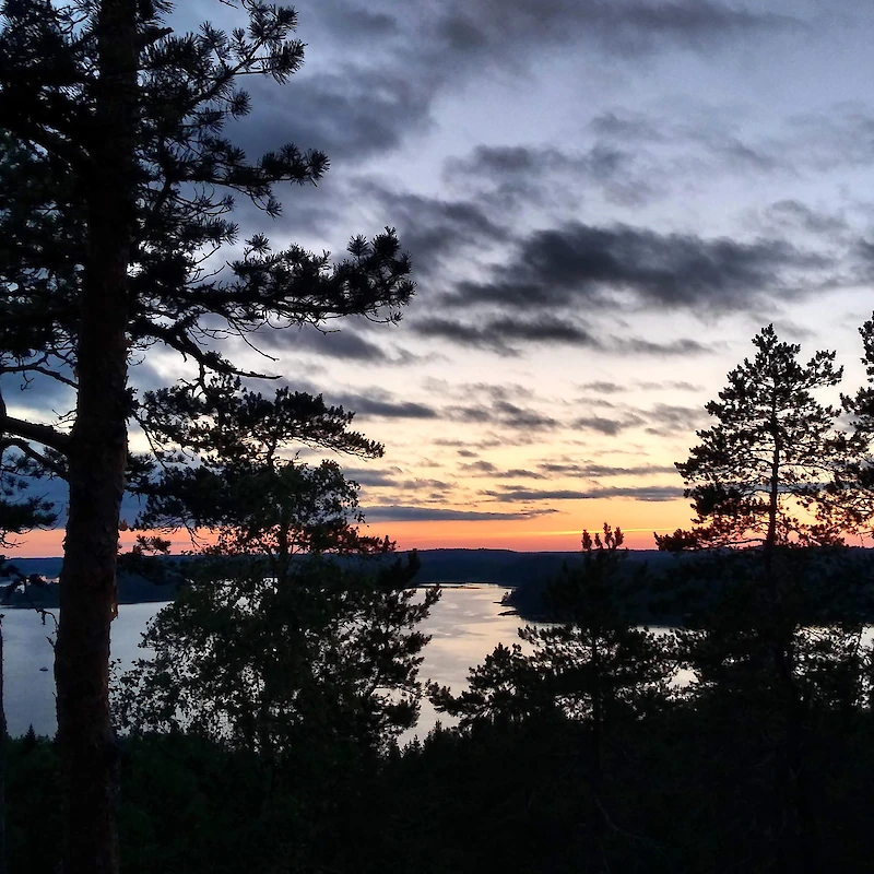 Vuoden 2019 yökonsertissa Hiidenvuorelta avautui tällainen näkymä.