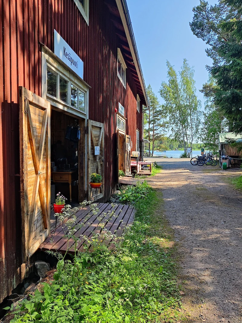 Rantamakasiinin alueen parannustyöt jatkuvat.