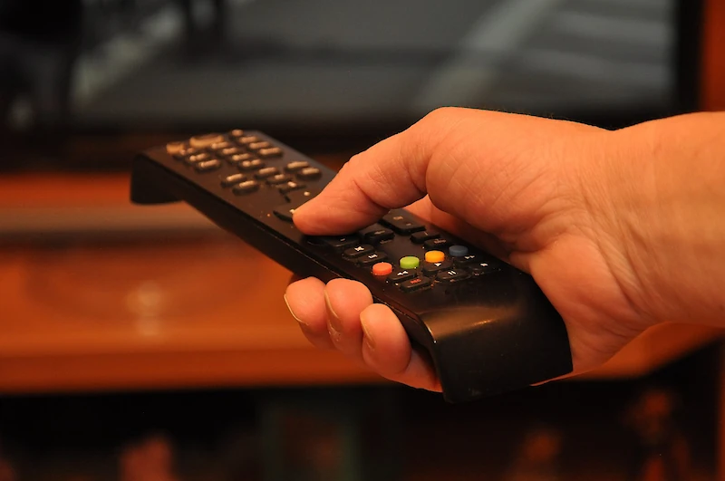 Muutos edellyttää uuden television hankkimista, jos nykyisellä vastaanottimella ei pysty katselemaan HD-lähetyksiä. (Kuvituskuva: Pixabay.)